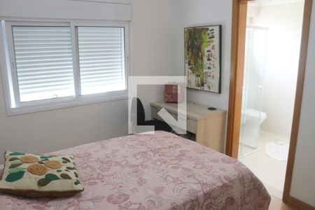 Apartamento à venda com 243m², 3 quartos e 4 vagasSuíte 3