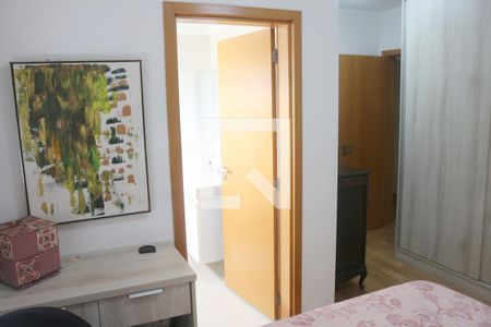 Apartamento à venda com 243m², 3 quartos e 4 vagasSuíte 3