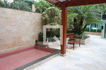 Apartamento à venda com 243m², 3 quartos e 4 vagasÁrea comum