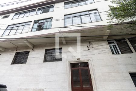 Studio para alugar com 30m², 1 quarto e sem vaga Studio para alugar com 30m², 1 quarto e sem vagaFachada