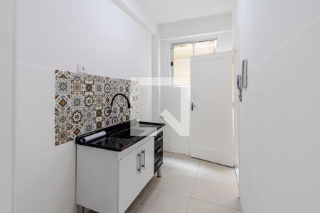 Cozinha  de kitnet/studio para alugar com 1 quarto, 30m² em Vila Romana, São Paulo