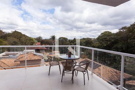 varanda das suites de casa de condomínio à venda com 5 quartos, 335m² em Retiro do Chalé, Brumadinho