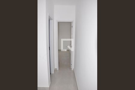 Corredor Quarto de apartamento para alugar com 1 quarto, 34m² em Vila Mangalot, São Paulo