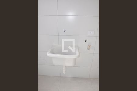 Sala / Cozinha / Área de Serviço de apartamento para alugar com 1 quarto, 34m² em Vila Mangalot, São Paulo