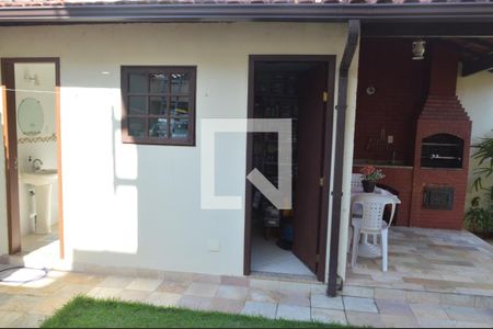 Casa de condomínio à venda com 360m², 3 quartos e 2 vagasQuarto de Ferramentas