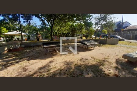 Casa de condomínio à venda com 360m², 3 quartos e 2 vagas Casa de condomínio à venda com 360m², 3 quartos e 2 vagasÁrea comum