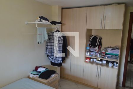 Quarto 1 de casa de condomínio à venda com 3 quartos, 360m² em Taquara, Rio de Janeiro