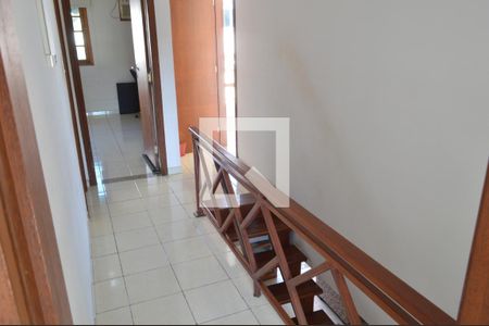 Casa de condomínio à venda com 360m², 3 quartos e 2 vagasCorredor