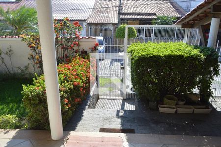 Casa de condomínio à venda com 360m², 3 quartos e 2 vagasJardim