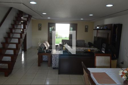 Sala de casa de condomínio à venda com 3 quartos, 360m² em Taquara, Rio de Janeiro