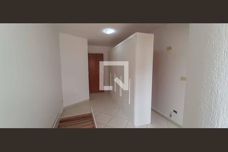 Suíte de casa para alugar com 2 quartos, 70m² em Vila Yara, Osasco