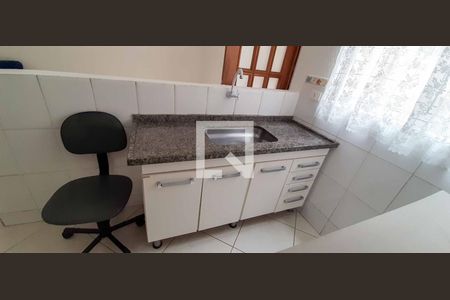 Casa para alugar com 70m², 2 quartos e 1 vaga Casa para alugar com 70m², 2 quartos e 1 vagaCozinha