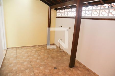 Casa à venda com 70m², 2 quartos e 4 vagasÁrea de Serviço