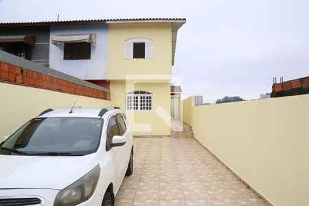 Casa à venda com 70m², 2 quartos e 4 vagasGaragem