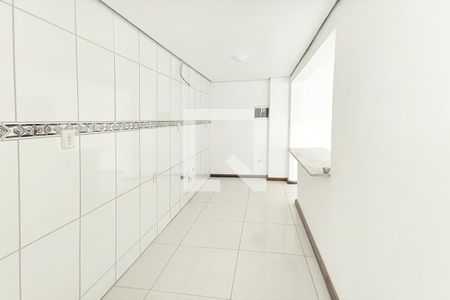 Cozinha e Área de Serviço de apartamento à venda com 2 quartos, 60m² em Scharlau, São Leopoldo
