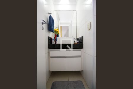 Apartamento à venda com 68m², 3 quartos e 2 vagasBanheiro