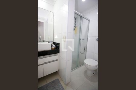 Apartamento à venda com 68m², 3 quartos e 2 vagasBanheiro