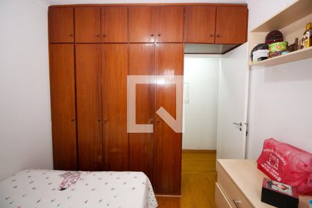 Apartamento à venda com 68m², 3 quartos e 2 vagasQuarto 3