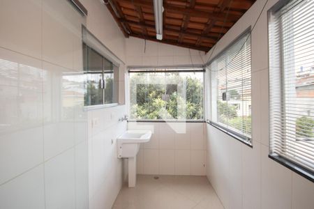 Casa para alugar com 280m², 5 quartos e 3 vagasÁrea de Serviço