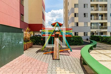 Apartamento para alugar com 56m², 2 quartos e 1 vaga Apartamento para alugar com 56m², 2 quartos e 1 vagaÁrea comum - Playground