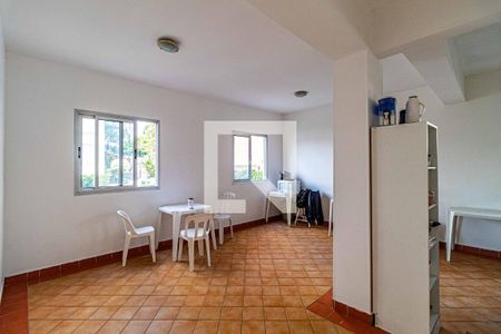 Apartamento para alugar com 56m², 2 quartos e 1 vaga Apartamento para alugar com 56m², 2 quartos e 1 vagaÁrea comum - Salão de festas
