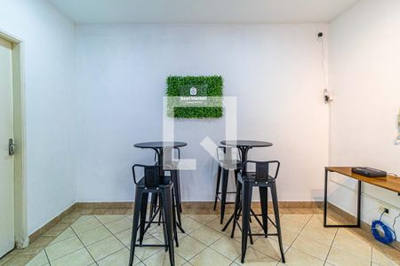 Apartamento para alugar com 56m², 2 quartos e 1 vaga Apartamento para alugar com 56m², 2 quartos e 1 vagaÁrea comum - Mercado