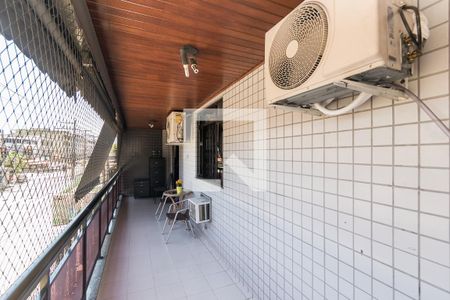 Apartamento à venda com 104m², 3 quartos e 1 vaga Apartamento à venda com 104m², 3 quartos e 1 vagaVaranda da Sala
