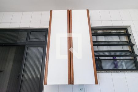 Apartamento à venda com 104m², 3 quartos e 1 vaga Apartamento à venda com 104m², 3 quartos e 1 vagaÁrea de Serviço