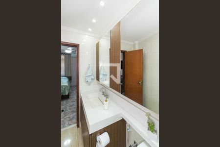 Apartamento à venda com 104m², 3 quartos e 1 vaga Apartamento à venda com 104m², 3 quartos e 1 vagaBanheiro da Suíte
