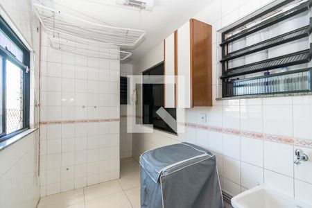 Apartamento à venda com 104m², 3 quartos e 1 vaga Apartamento à venda com 104m², 3 quartos e 1 vagaÁrea de Serviço