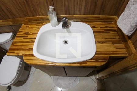 Casa à venda com 148m², 3 quartos e 2 vagasLavabo