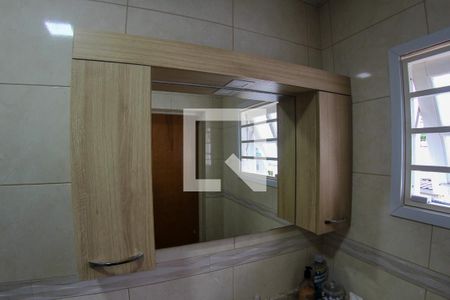 Casa à venda com 148m², 3 quartos e 2 vagasBanheiro