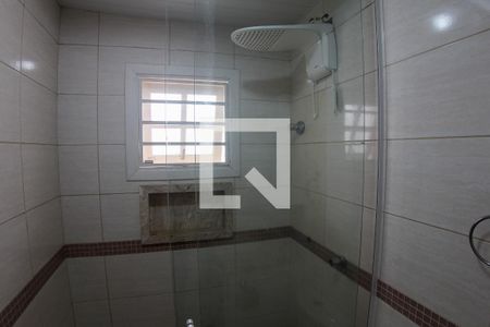 Casa à venda com 148m², 3 quartos e 2 vagasBanheiro