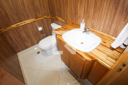 Casa à venda com 148m², 3 quartos e 2 vagasLavabo