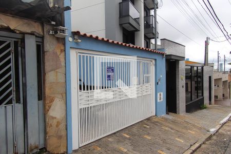 Casa à venda com 148m², 3 quartos e 2 vagasFachada