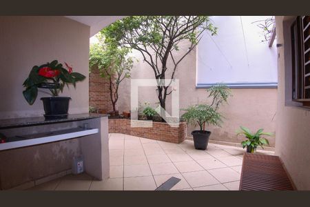 Casa à venda com 148m², 3 quartos e 2 vagasvista 