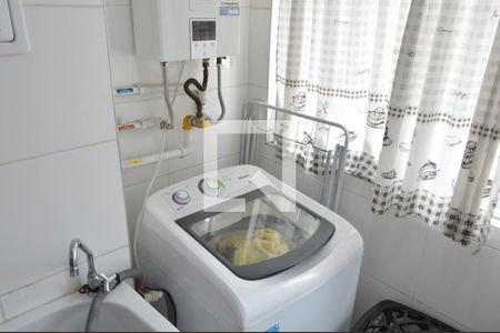 Apartamento à venda com 70m², 3 quartos e 1 vagaÁrea de Serviço