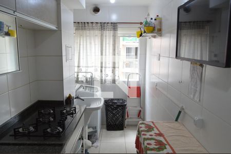 Apartamento à venda com 70m², 3 quartos e 1 vagaÁrea de Serviço