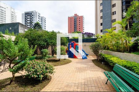 Apartamento à venda com 97m², 3 quartos e 2 vagas Apartamento à venda com 97m², 3 quartos e 2 vagasPlayground