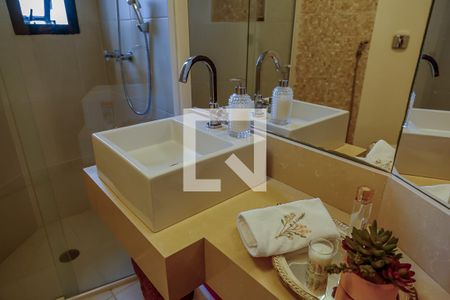 Apartamento à venda com 97m², 3 quartos e 2 vagas Apartamento à venda com 97m², 3 quartos e 2 vagasBanheiro Social