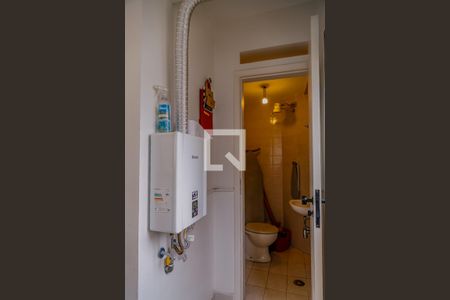 Apartamento à venda com 97m², 3 quartos e 2 vagas Apartamento à venda com 97m², 3 quartos e 2 vagasÁrea de Serviço