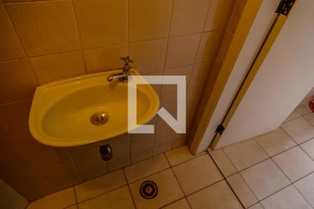 Apartamento à venda com 97m², 3 quartos e 2 vagas Apartamento à venda com 97m², 3 quartos e 2 vagasBanheiro de Serviço