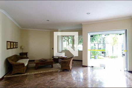 Apartamento à venda com 97m², 3 quartos e 2 vagas Apartamento à venda com 97m², 3 quartos e 2 vagasHall Social