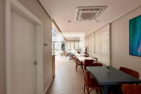 Apartamento à venda com 72m², 3 quartos e 1 vagaSalão de Festas 