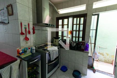 Casa de condomínio à venda com 236m², 3 quartos e 1 vaga Casa de condomínio à venda com 236m², 3 quartos e 1 vagaCozinha