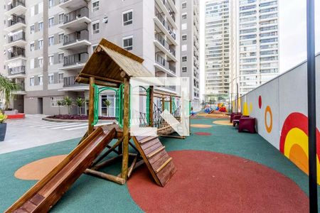 Apartamento à venda com 49m², 2 quartos e 1 vaga Apartamento à venda com 49m², 2 quartos e 1 vagaÁrea comum - Playground