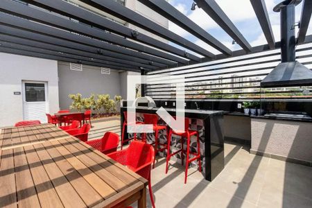 Apartamento à venda com 49m², 2 quartos e 1 vaga Apartamento à venda com 49m², 2 quartos e 1 vagaÁrea comum - Churrasqueira