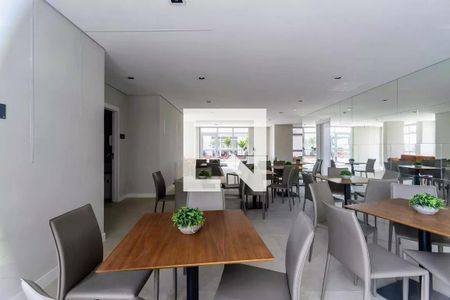 Apartamento à venda com 49m², 2 quartos e 1 vaga Apartamento à venda com 49m², 2 quartos e 1 vagaÁrea comum - Salão de festas