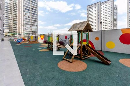 Apartamento à venda com 49m², 2 quartos e 1 vaga Apartamento à venda com 49m², 2 quartos e 1 vagaÁrea comum - Playground