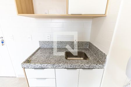 Cozinha de apartamento à venda com 1 quarto, 33m² em Vila Nair, São Paulo